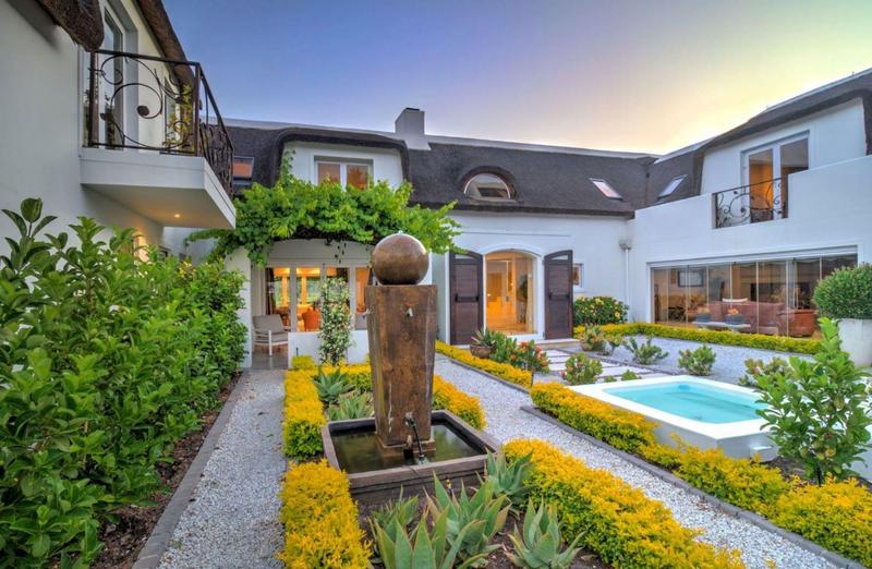 4 Bedroom Property for Sale in Stellenbosch Central Western Cape
